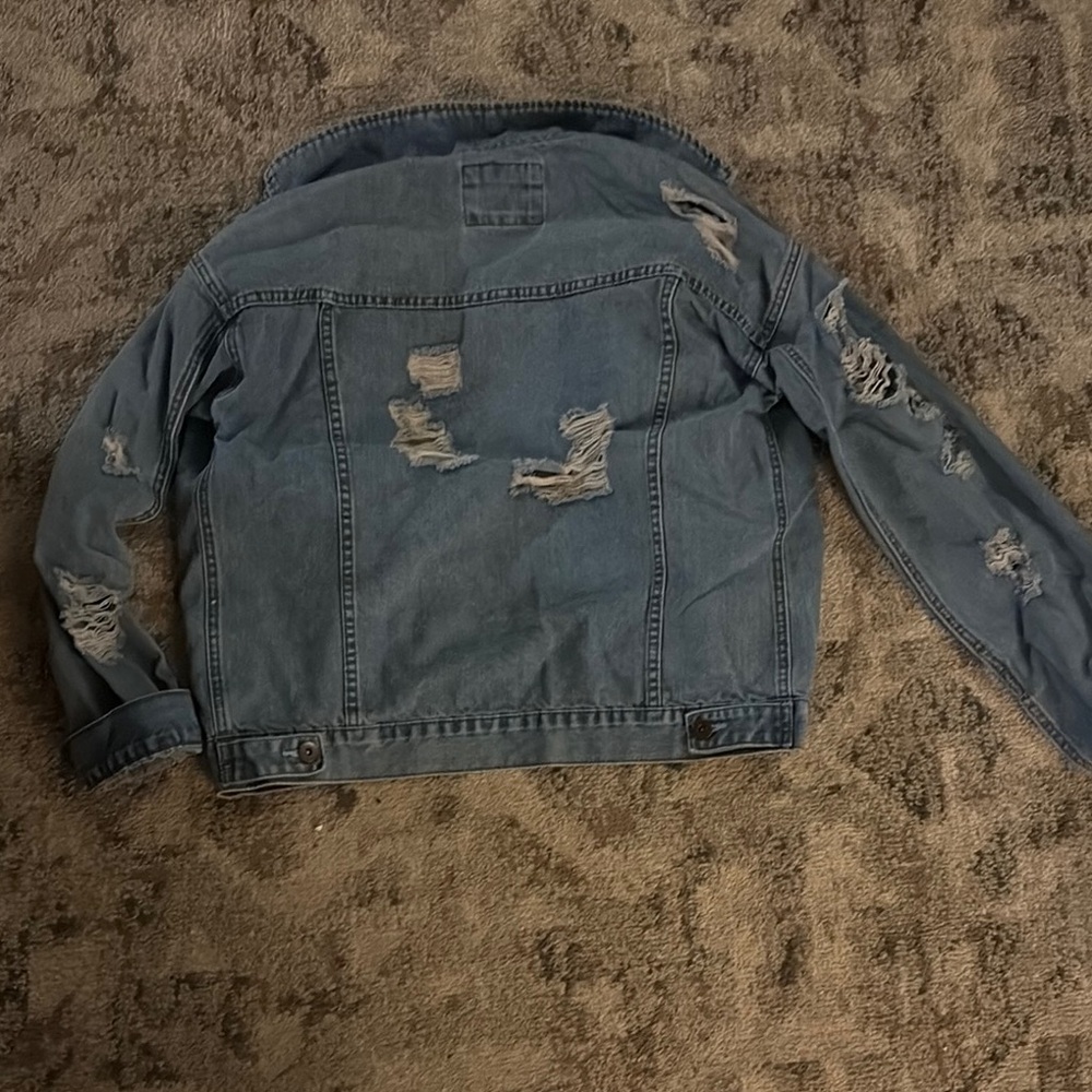 Forever 21 Light Blue Distressed Denim Jacket Men’s Sz Medium EUC - Picture 2 of 3